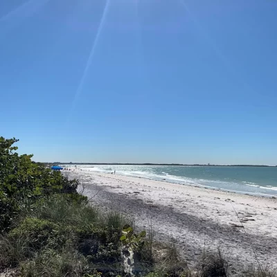 The beach at Honeymoon Island